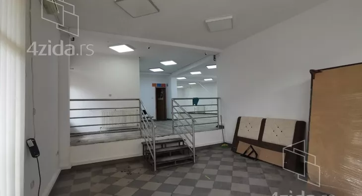 Poslovni prostor | 4zida