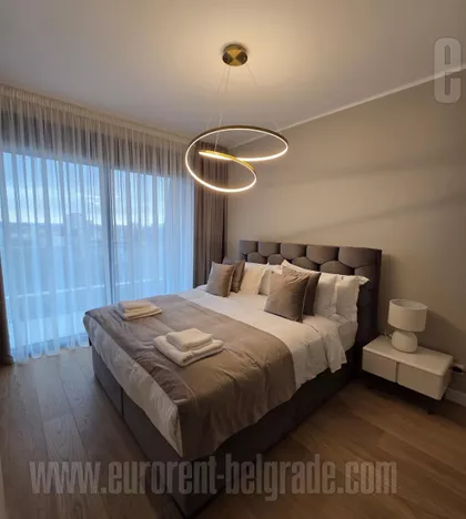 NBG-DOLCE VITA | 4zida.rs