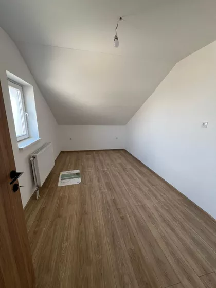 Novosadska 254 | 4zida.rs