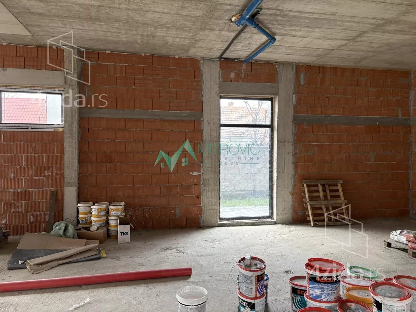 Poslovni prostor | 4zida