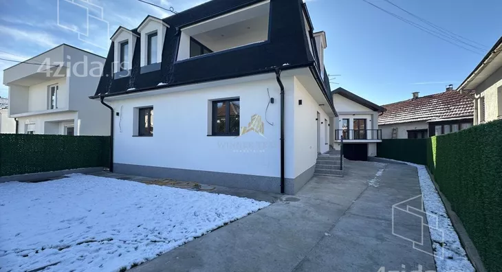Kuća | 4zida