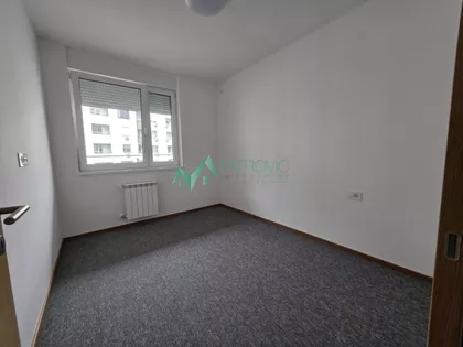 Adamovićevo Naselje | 4zida.rs