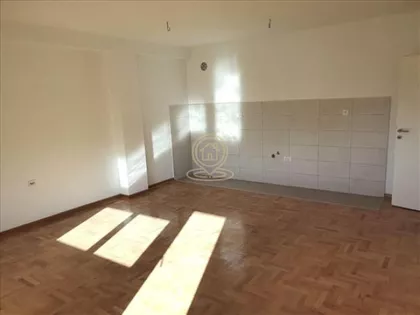 Gradska Bolnica | 4zida.rs