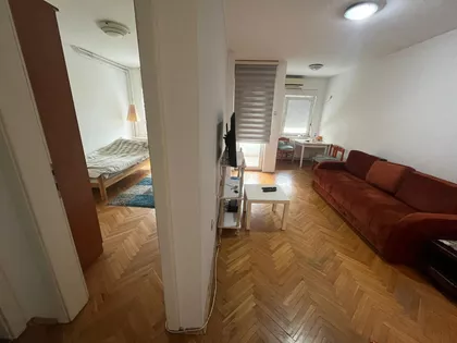 Cara Dušana | 4zida.rs