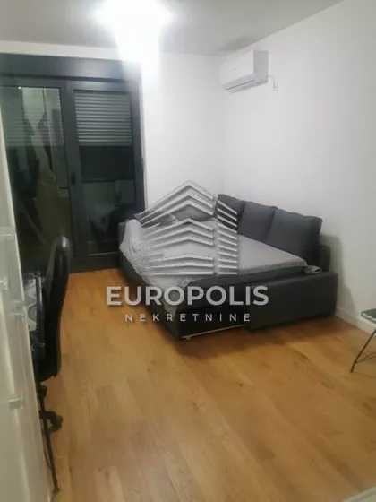Ledinačka | 4zida.rs