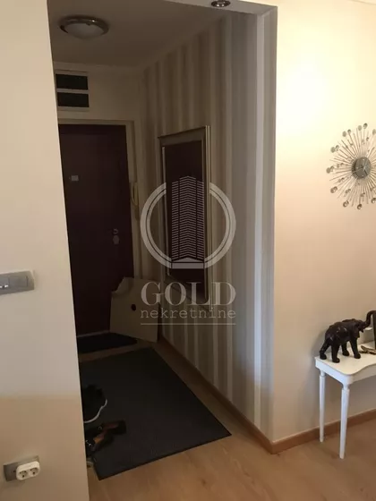 Seljačkih buna | 4zida.rs