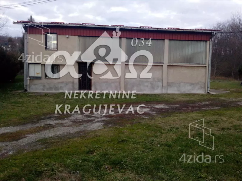 Poslovna zgrada | 4zida