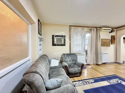 Veselina Čajkanovića | 4zida.rs