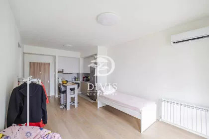 Luke Ćelovića Trebinjca bb | 4zida.rs