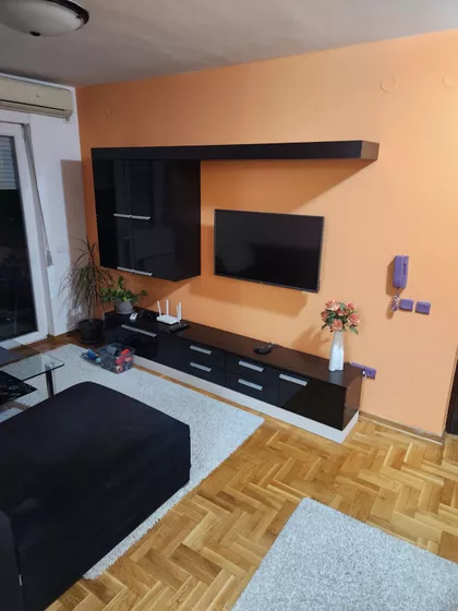 Lekino Brdo | 4zida.rs