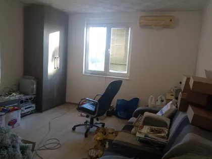 Dejana Smiljkovića | 4zida.rs