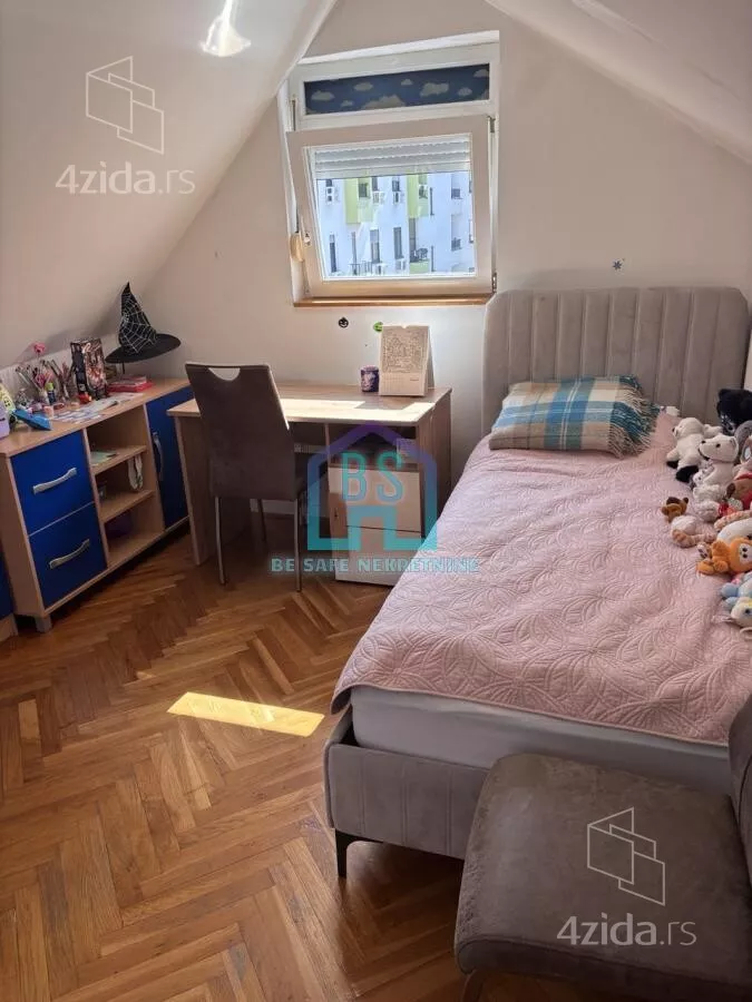 Troiposoban stan | 4zida