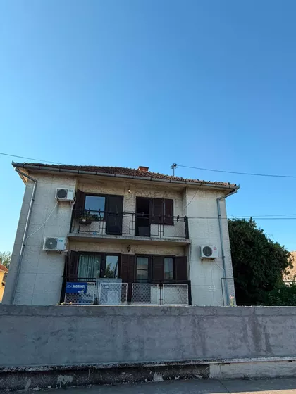 Vojvođanska | 4zida.rs