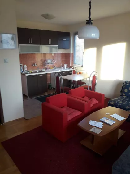 Dušana Trivunca 15 | 4zida.rs