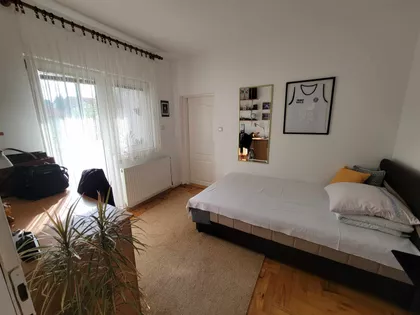 Janićija Živanovića 19 | 4zida.rs