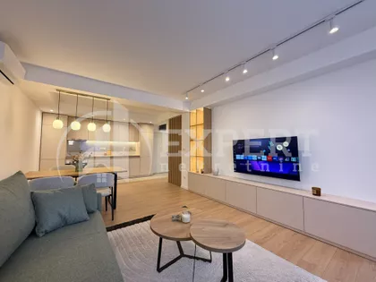 Cara Dušana | 4zida.rs