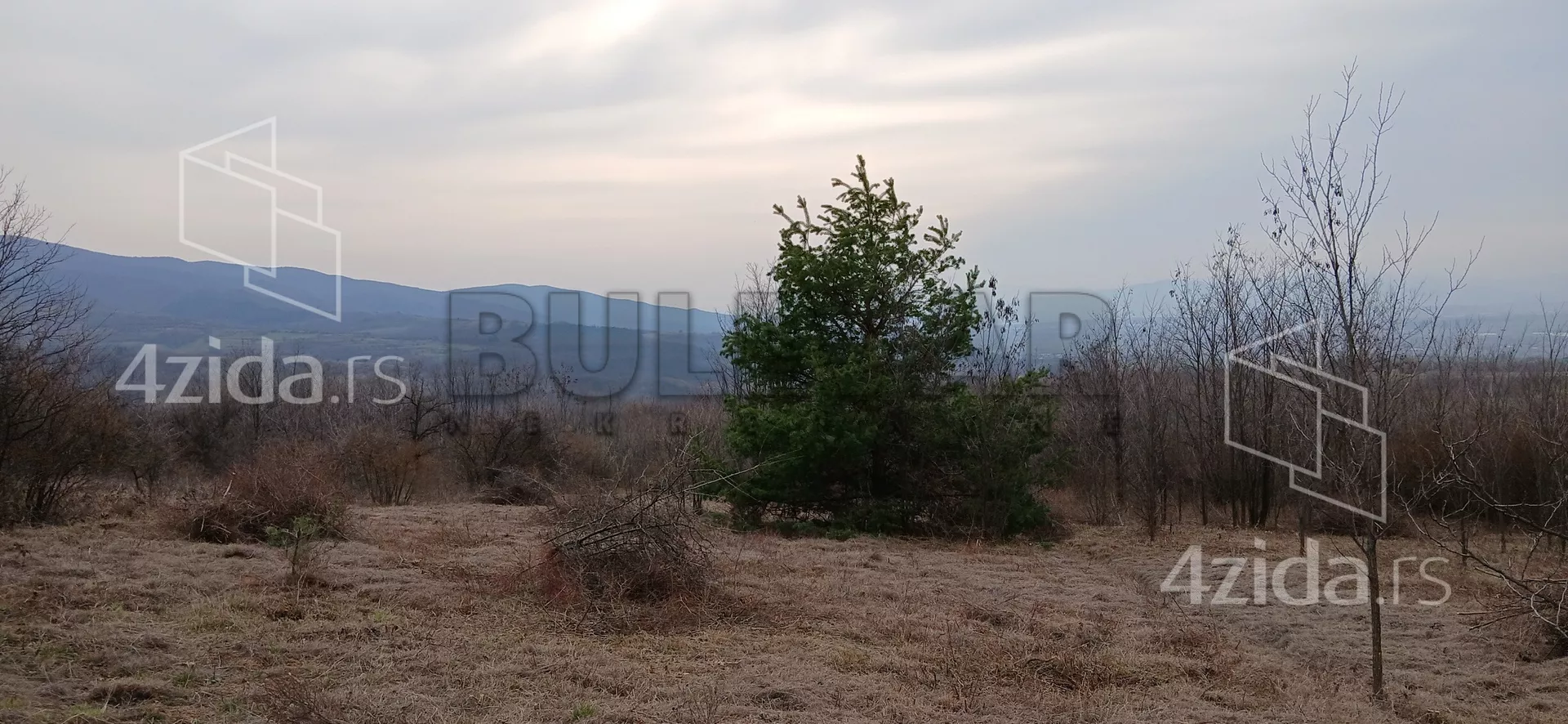 Građevinsko zemljište | 4zida