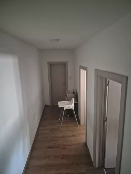 Avalska | 4zida.rs