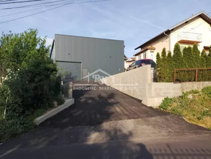 13. oktobra | 4zida.rs