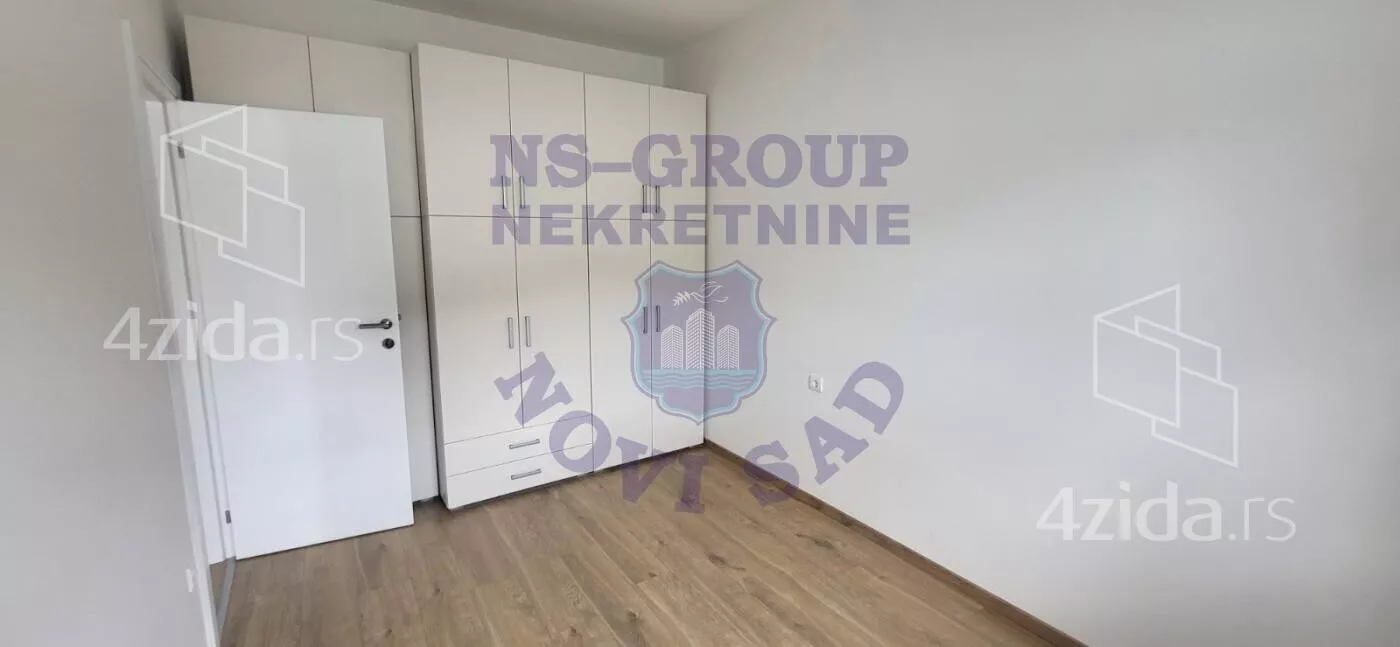 Šestosoban stan | 4zida