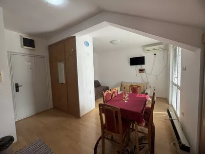 Beogradska 2 | 4zida.rs