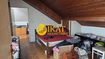 Emilije Jakšić | 4zida.rs
