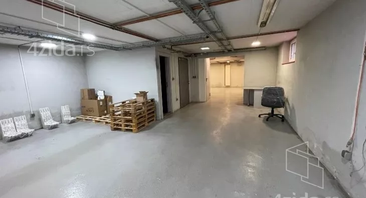 Poslovni prostor | 4zida