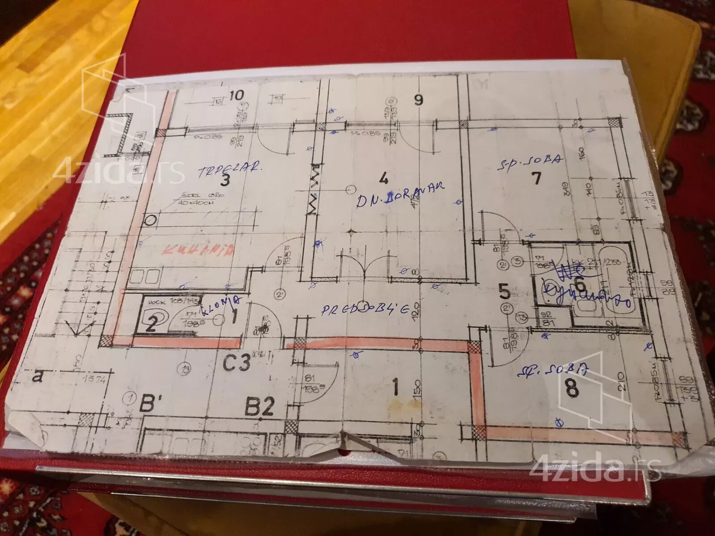Trosoban stan | 4zida