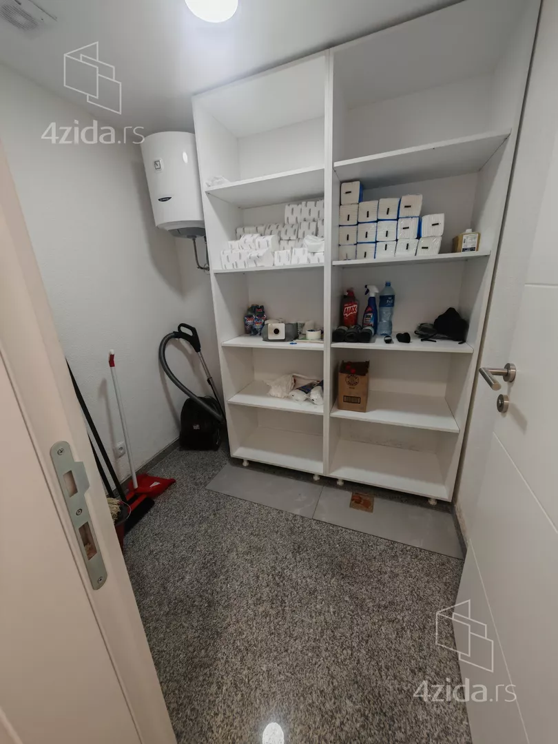 Ugostiteljski objekat | 4zida