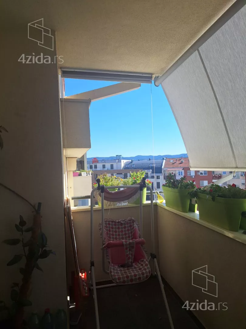 Dvoiposoban stan | 4zida