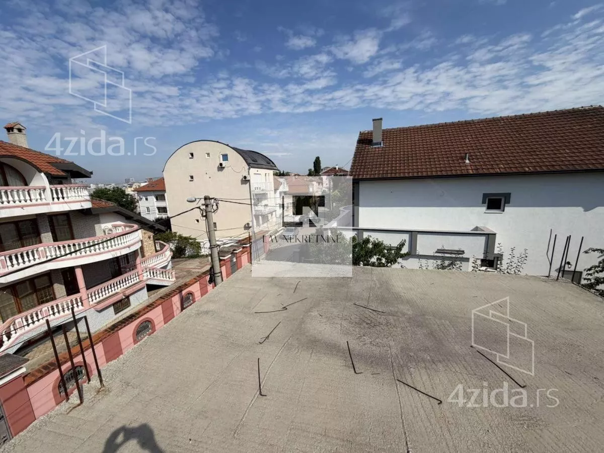 Kuća | 4zida