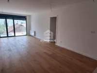 Autokomanda, Voždovac opština, Beograd | 4zida.rs