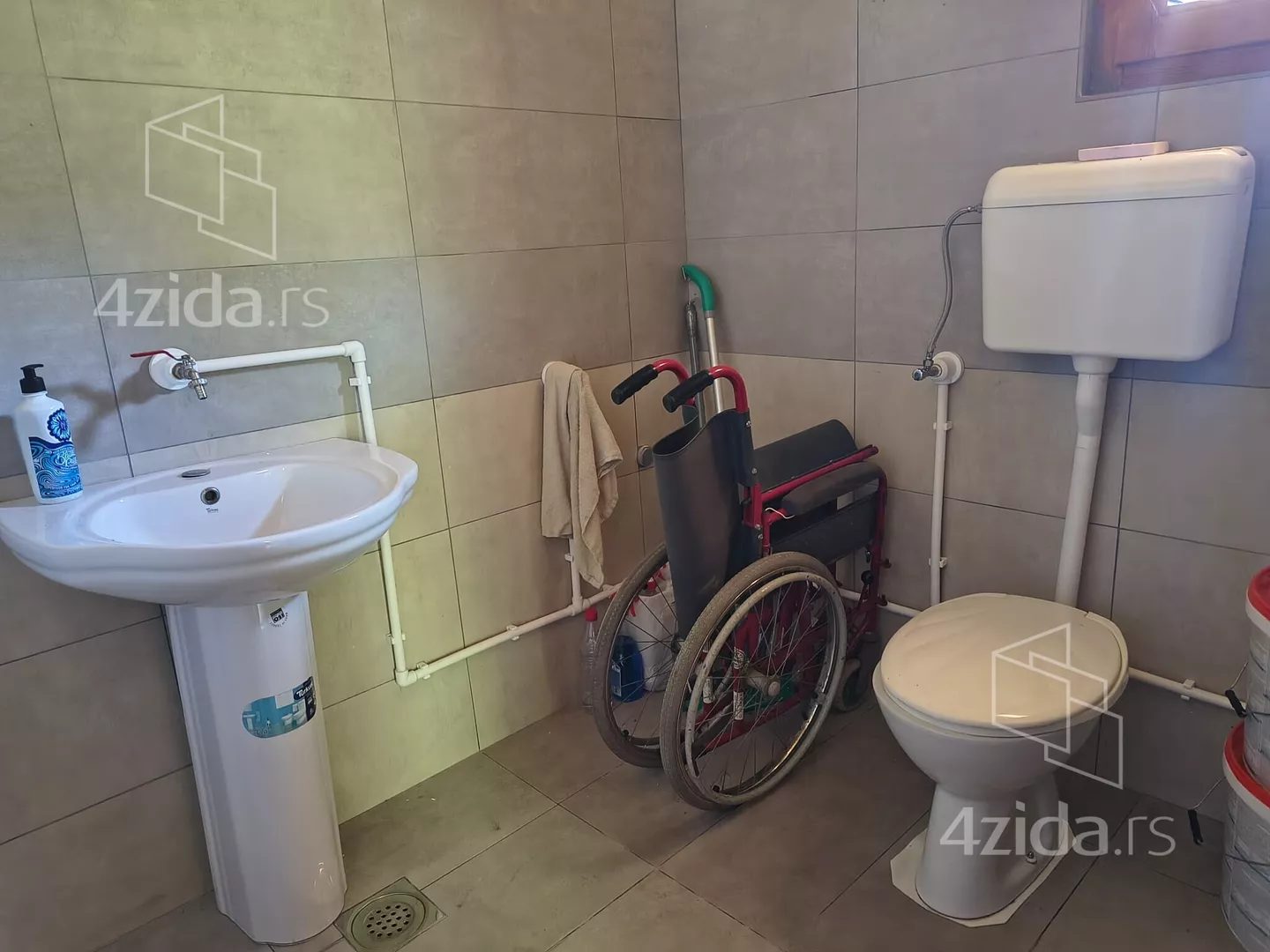 2-etažna kuća | 4zida