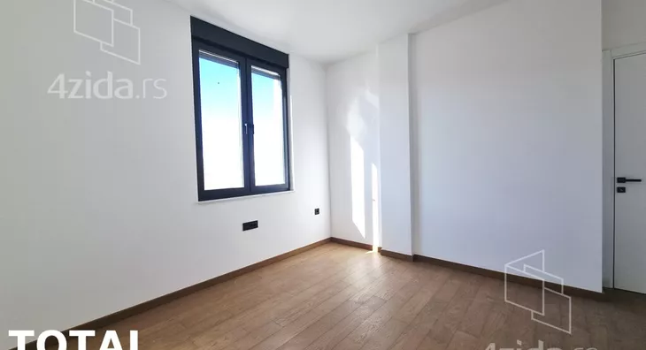 Četvoroiposoban stan | 4zida