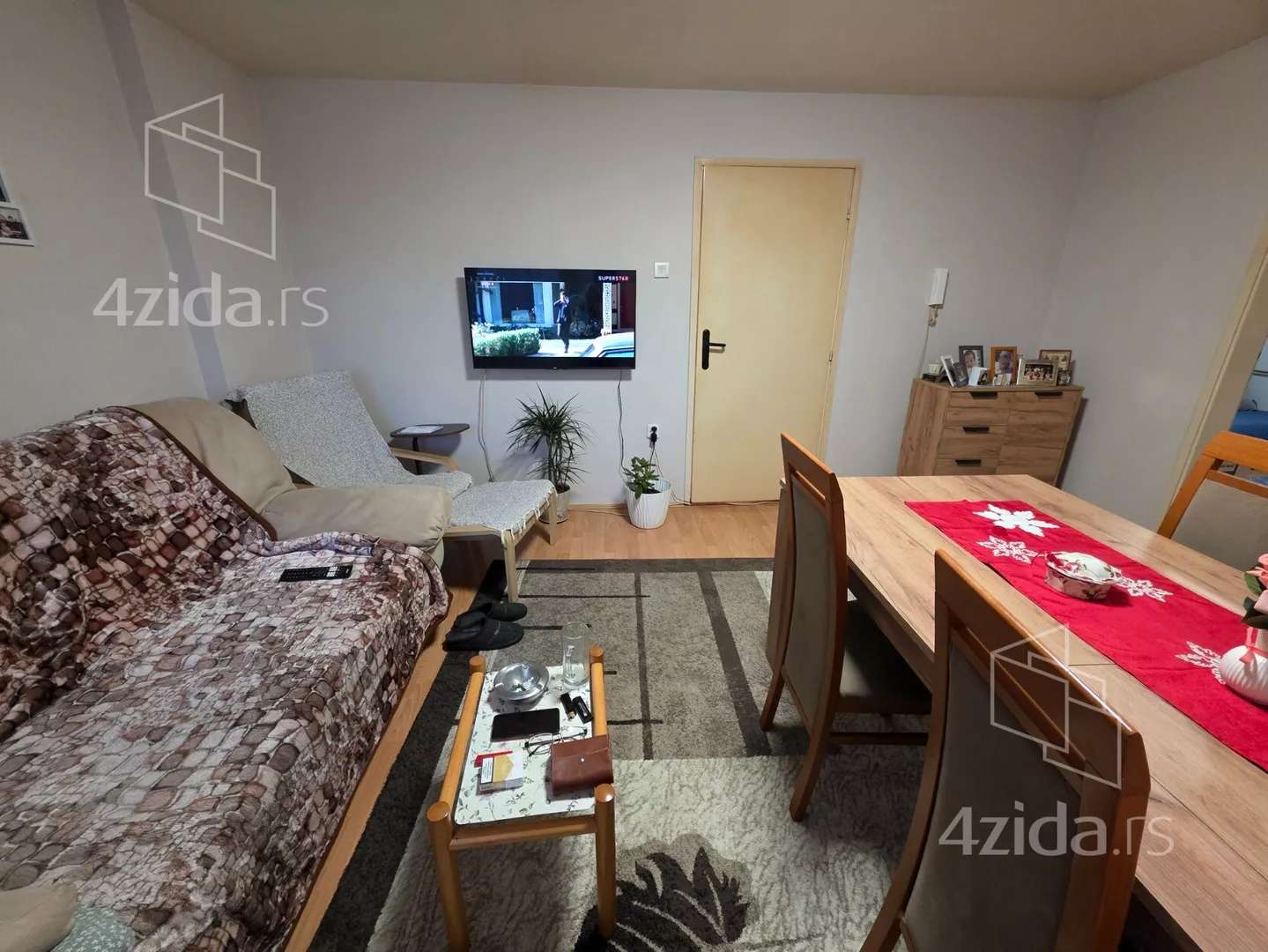 Troiposoban stan | 4zida