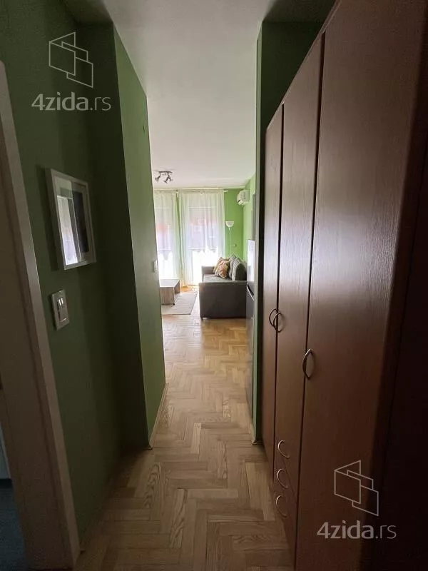 Garsonjera | 4zida