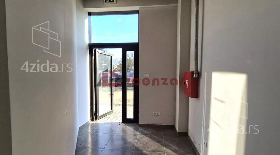 Poslovni prostor | 4zida