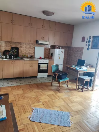 17. Oktobra | 4zida.rs