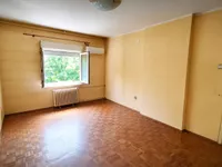 Satelitska Pijaca, Satelit, Novo Naselje, Gradske lokacije, Novi Sad | 4zida.rs