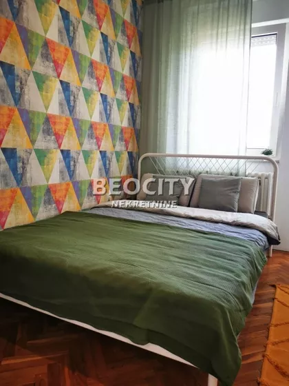 Šumadijska | 4zida.rs