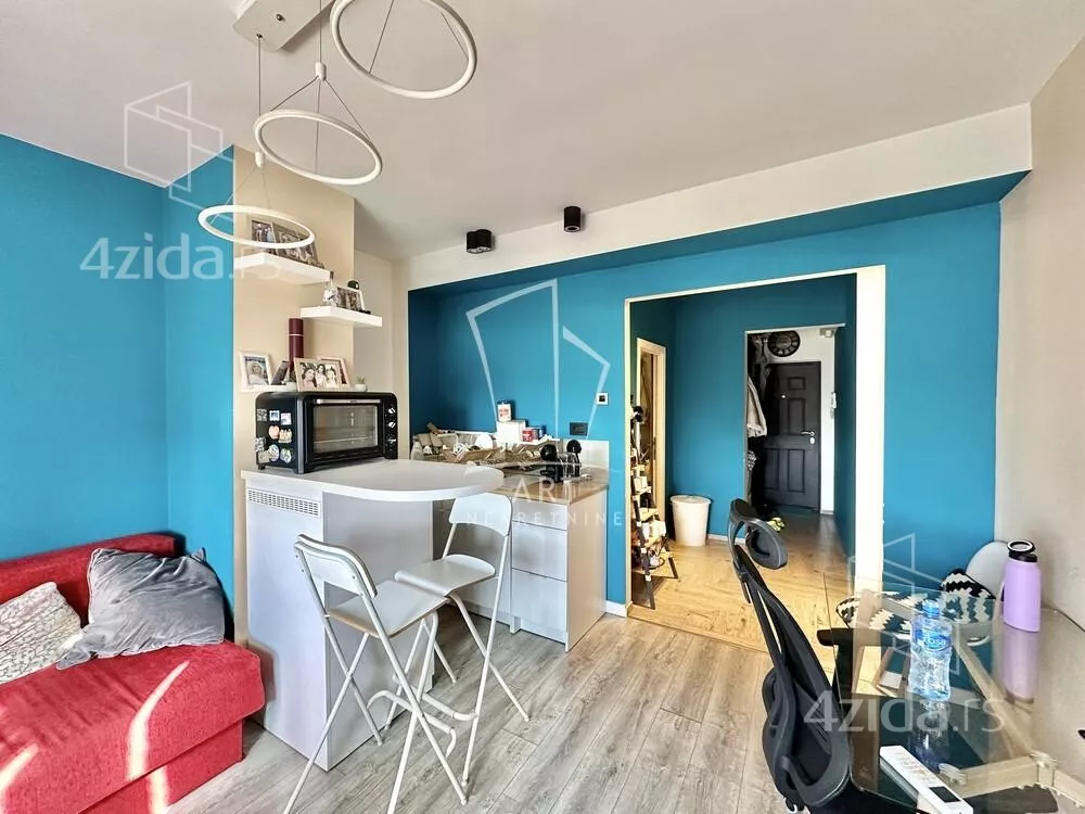 Petosoban stan | 4zida