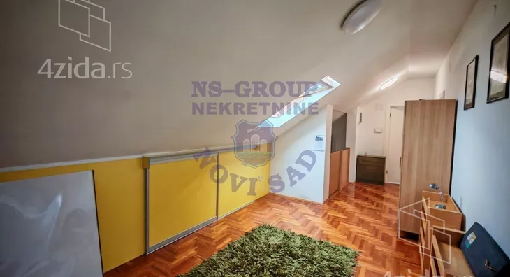 Petosoban stan | 4zida