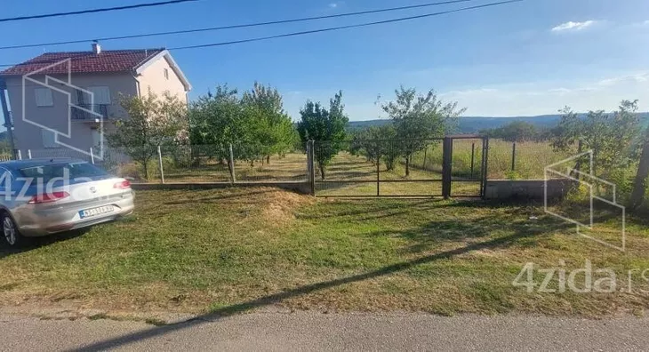 Građevinsko zemljište | 4zida