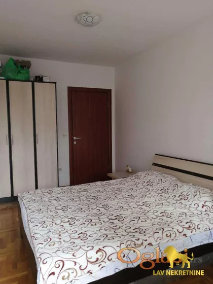VOJVODE ŠUPLJIKCA | 4zida.rs