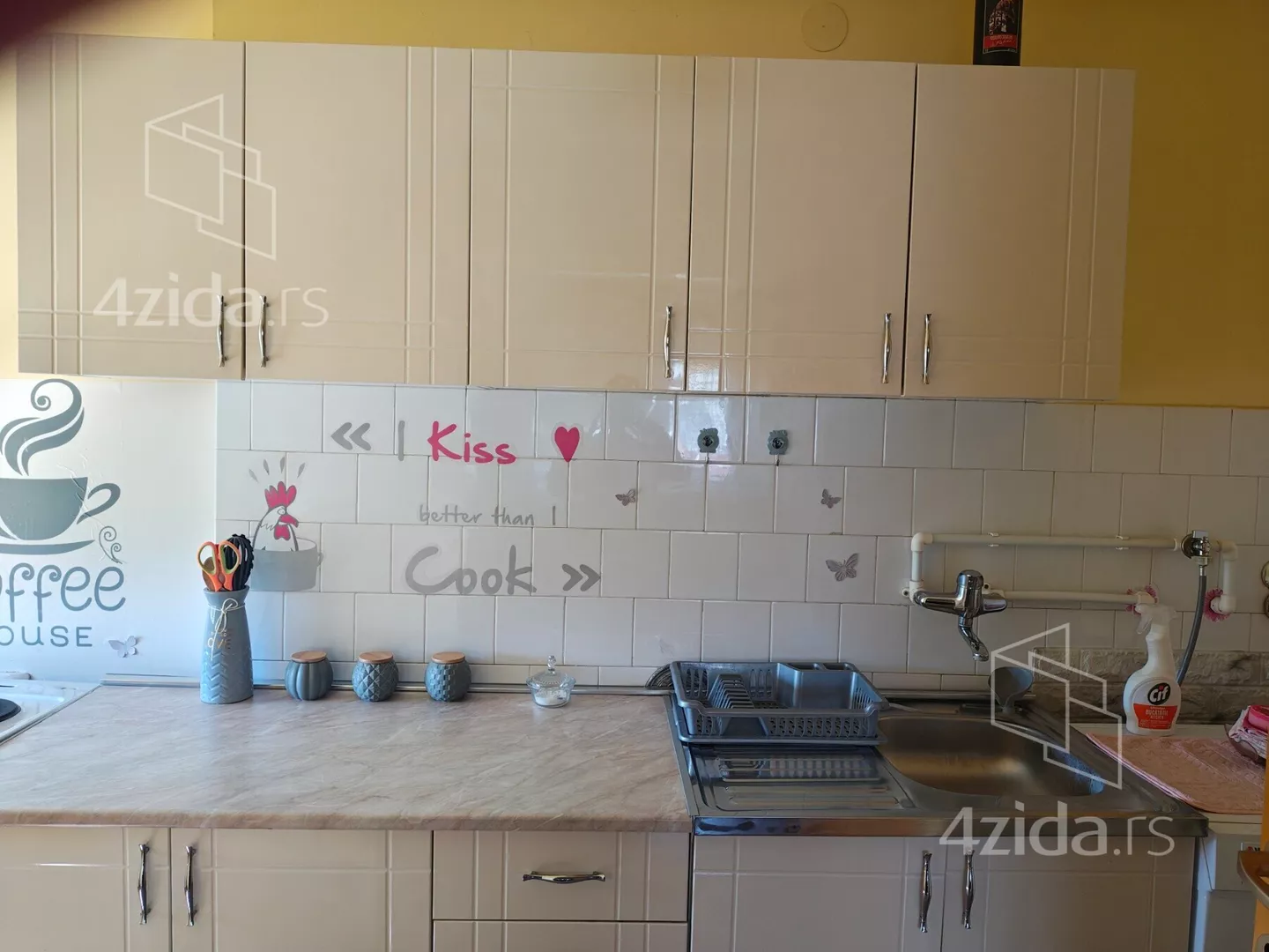 Jednosoban stan | 4zida