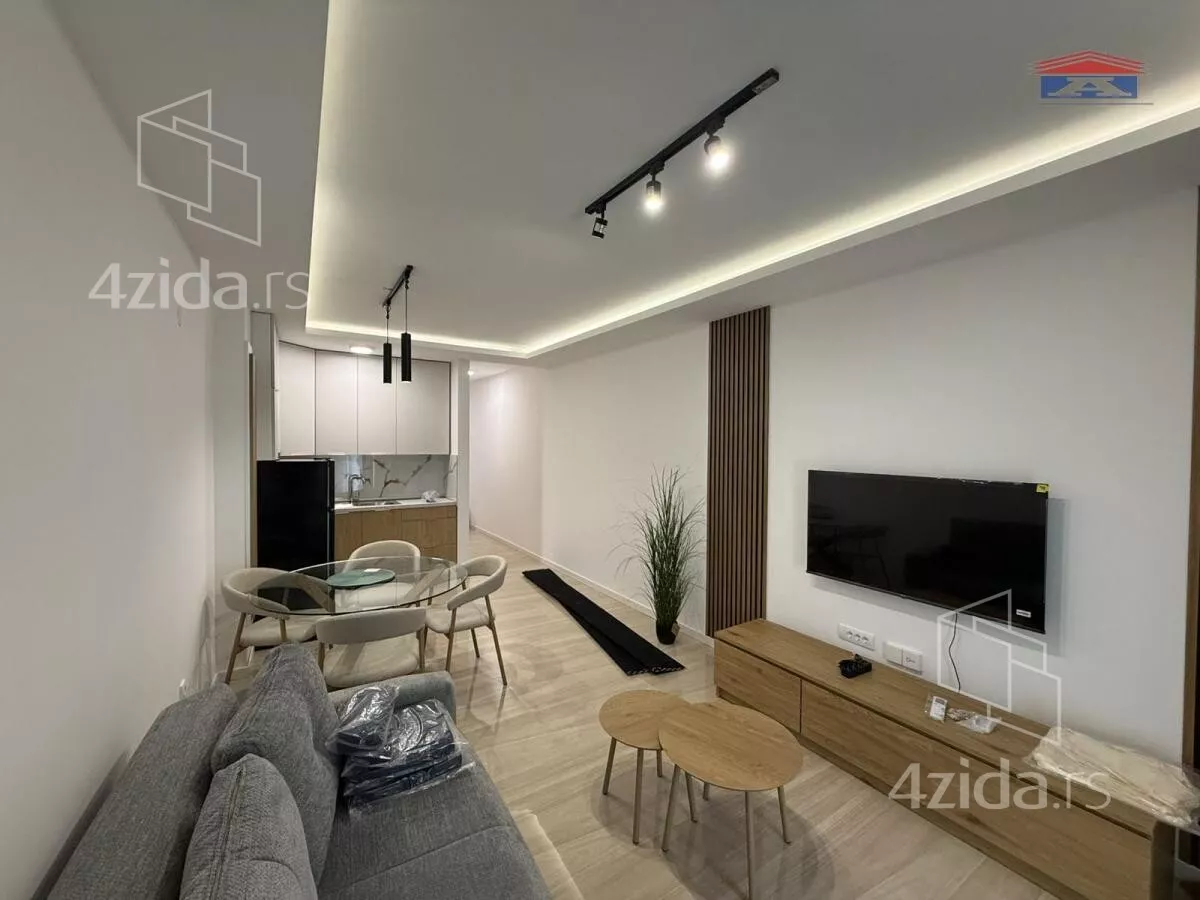 Garsonjera | 4zida