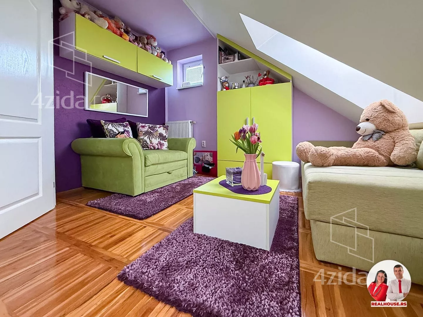 Troiposoban stan | 4zida