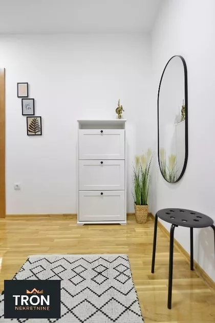 Nemanjina | 4zida.rs