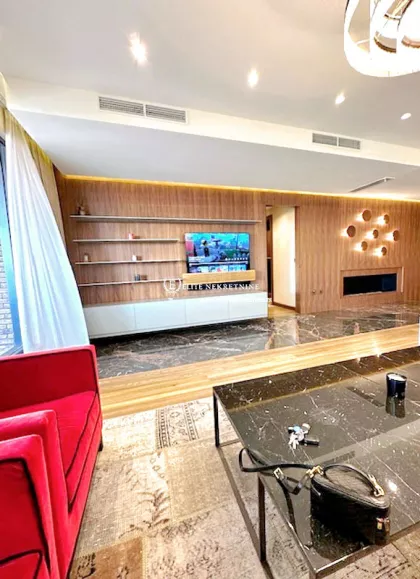 Južni Bulevar bb | 4zida.rs