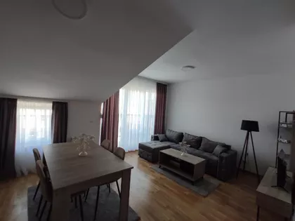 Pavla Ivića 4 | 4zida.rs